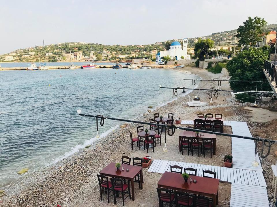 Votsalakia Luxury Apartments Selinia エクステリア 写真